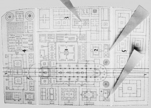Monastère de Saint-Gall, plan de 814; les flèches pointent sur les trois brasseries prévues dans le plan de l'édifice.